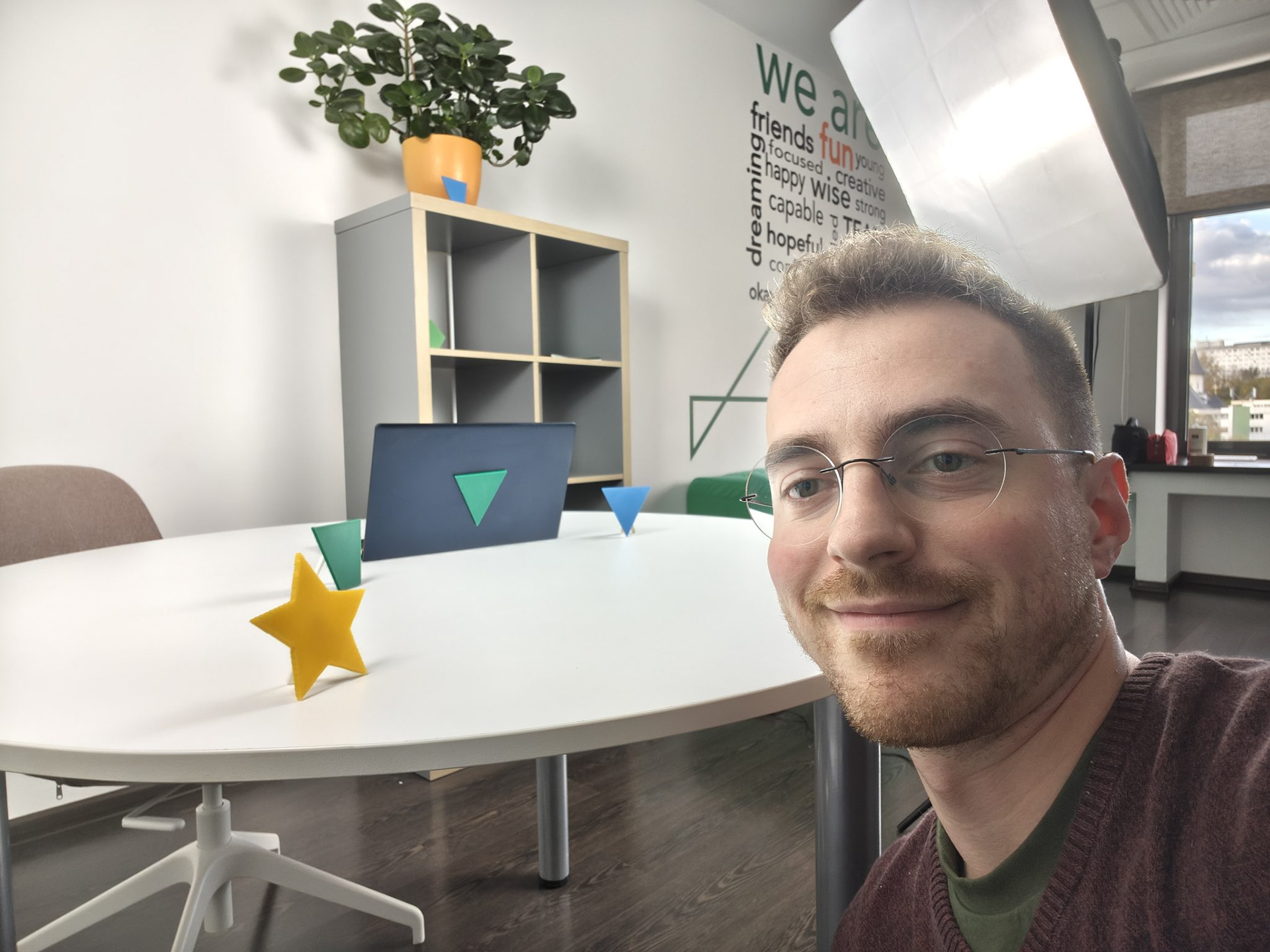 Office Timeline project image 6